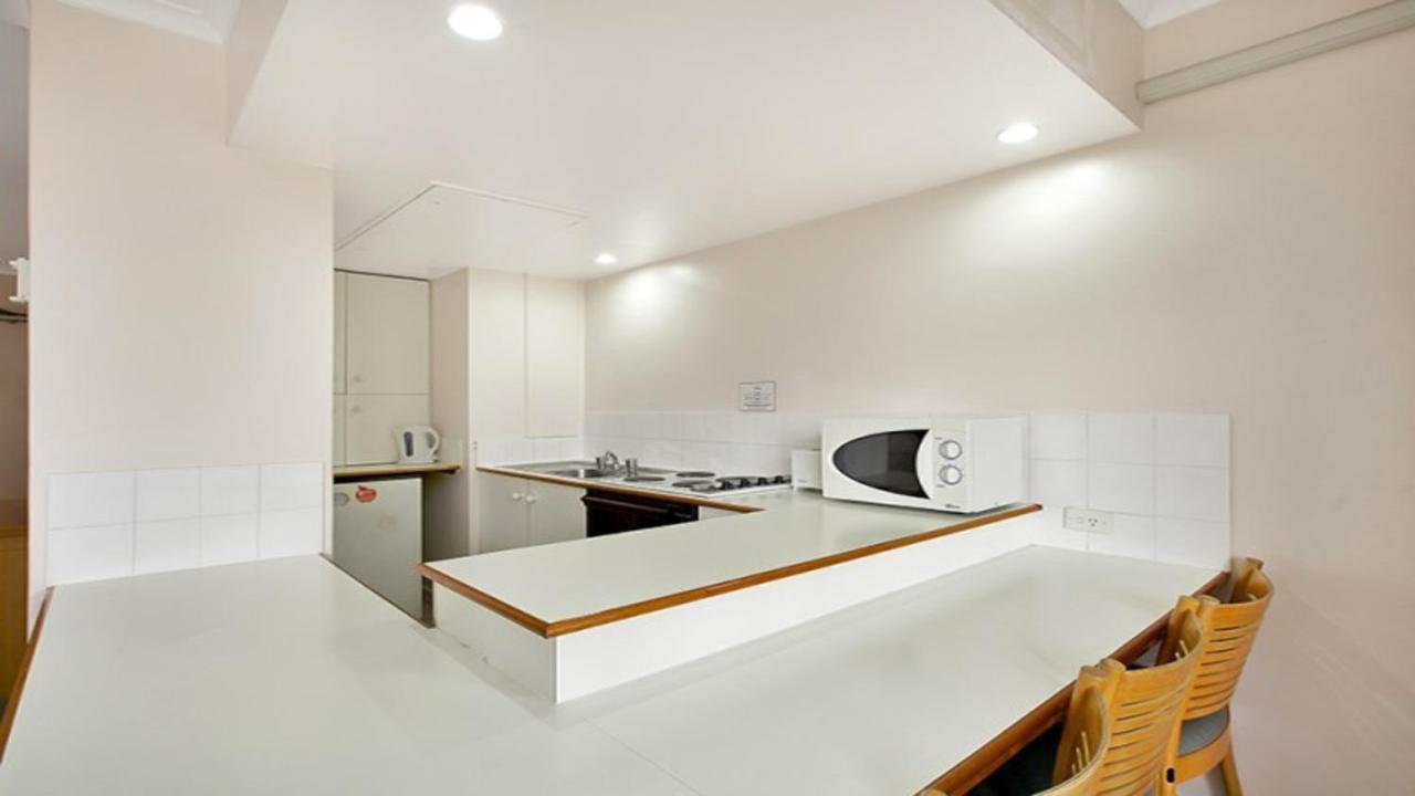 Studio With Balcony At College St Sydney Esterno foto